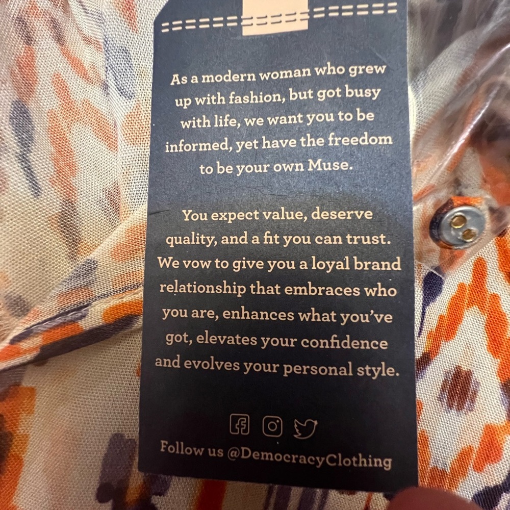 🆕-Democracy Stylish Orange Patterned Women's Top - Picture 5 of 5